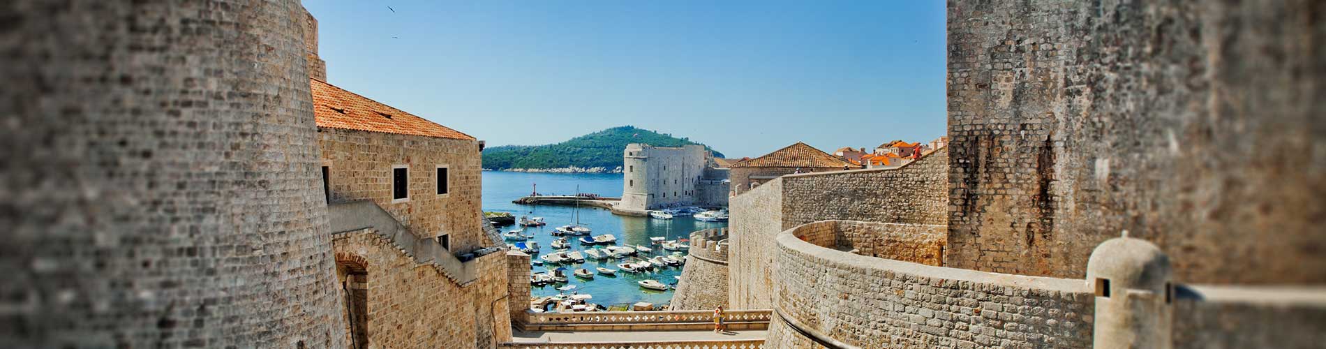 Dubrovnik old city Croatia fortress.jpg