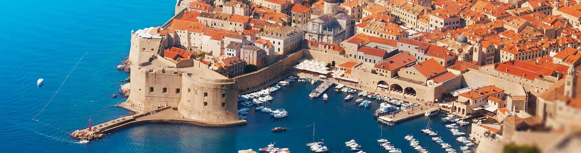 Dubrovnik old city Port.jpg